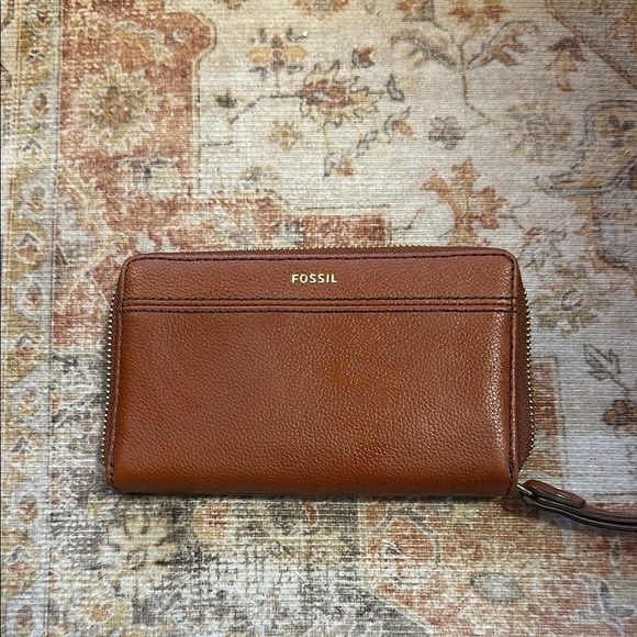 Fossil Brown Leather Wallet - Picture 1 of 3